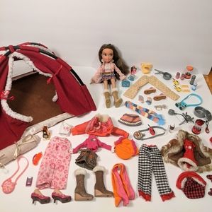 Bratz Campfire Winter Tent & Yasmin Doll Set